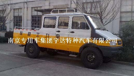 NJ2055XGC2S越野工程车 